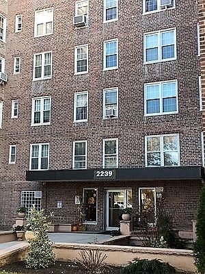 1st image of 2239 Troy Ave APT 3L