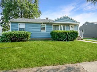 236 18th St, Fond Du Lac, WI 54935