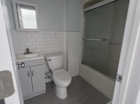 (undisclosed Address), Staten Island, NY 10304