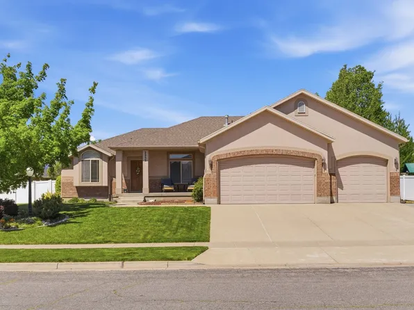 2252 W 1125 S, Syracuse, UT 84075