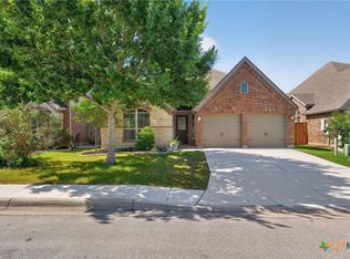 1925 Field Brk, Seguin, TX 78155