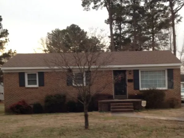 609 13th St, Roanoke Rapids, NC 27870