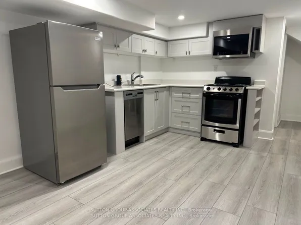 1208 College St #Basement, Toronto, ON M6H 1B9