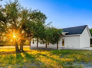 472 Scott Branch Rd, Harper, TX 78631