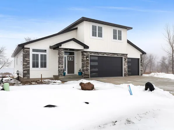 26331 Preserve Dr, Elko New Market, MN 55054