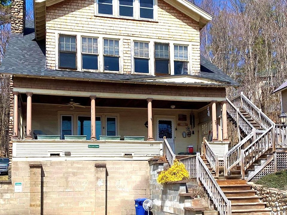 23 Marshall St Saranac Lake Ny 12983 Mls 173070 Zillow
