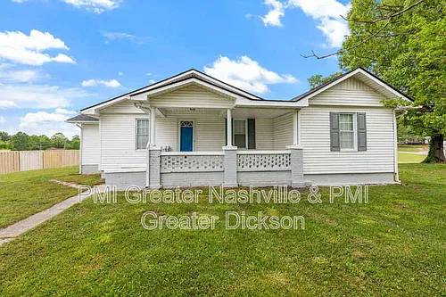 4859 Highway 100 Photo 1