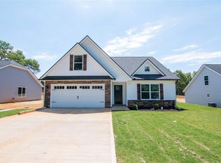 17 Bloomwood Hts, Inman, SC 29349