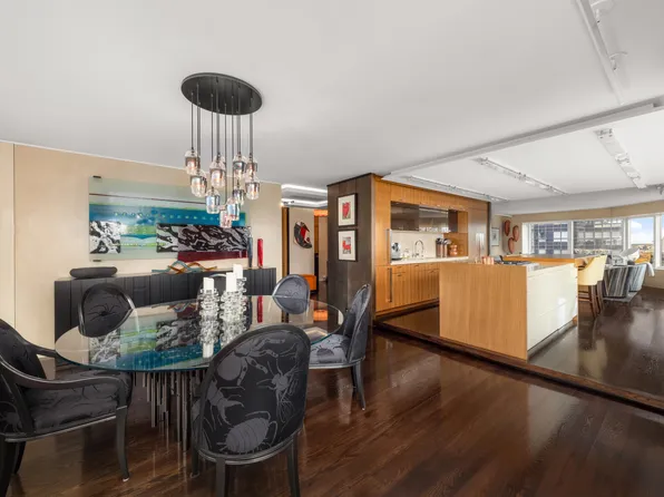 150 West 56th Street image 5 of 23