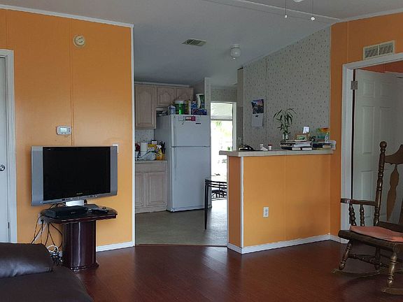 living room, kitchen