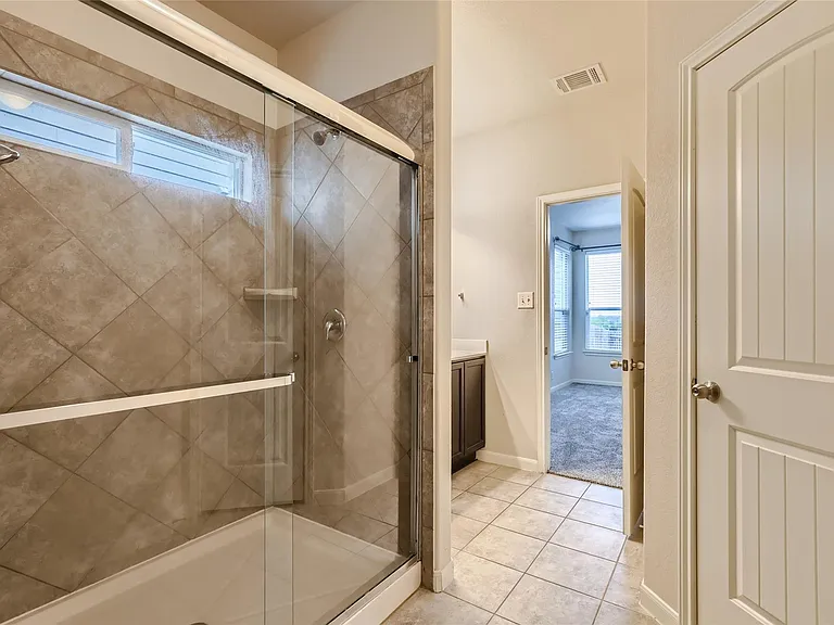 1905 Laminar Creek Rd — Photo 14