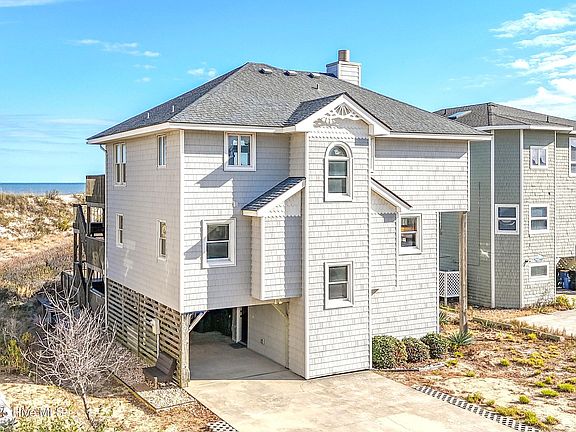 2nd image of 721 Crown Point Circle