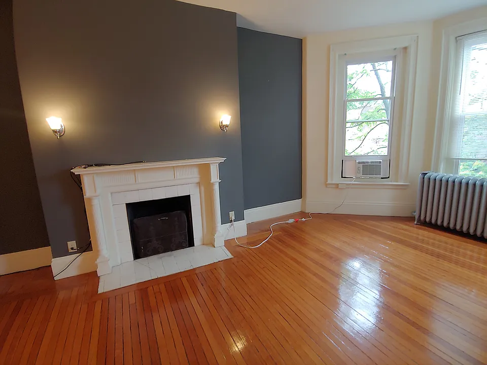 379 Commonwealth Ave #7