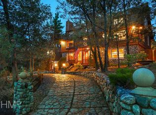 28037 N Bay Rd, Lake Arrowhead, CA 92352