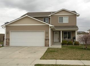 1390 SW Lost Trail Dr, Pullman, WA 99163