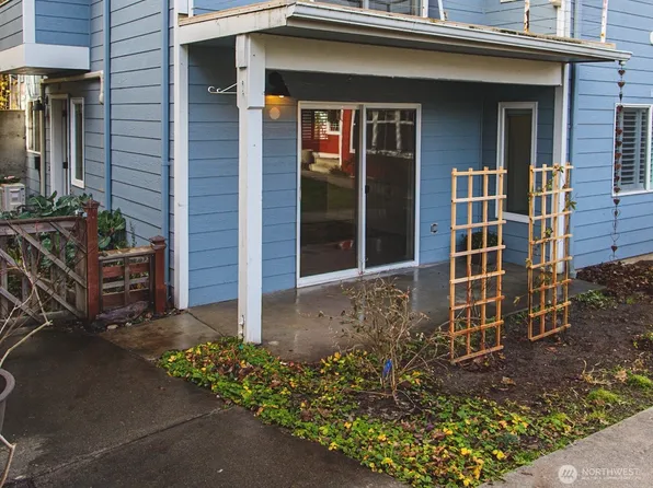 130 5th Street #C101, Langley, WA 98260