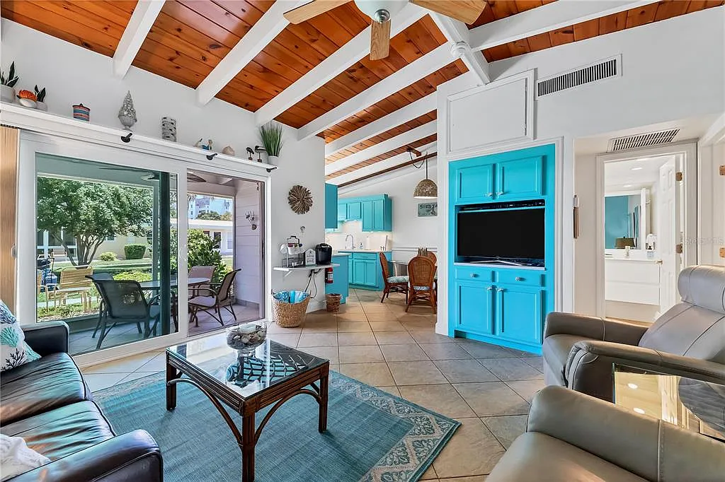 1 bed, 1.0 bath, 600 sqft, $5,000 — Photo 4