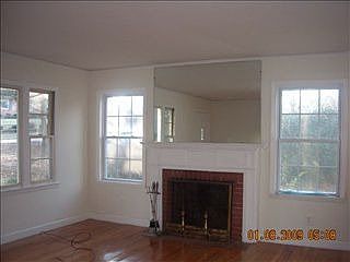 1st image of 403 Roberta Dr