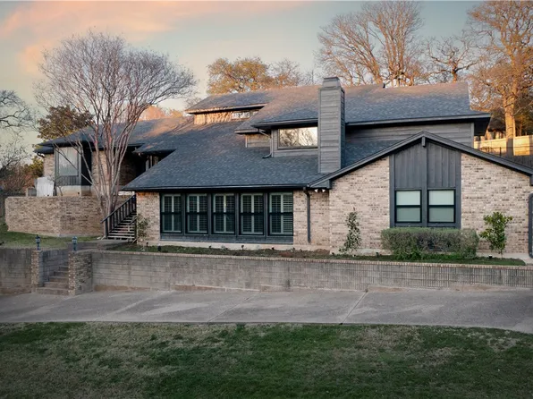 406 Shadow Mountain Dr, Woodway, TX 76712