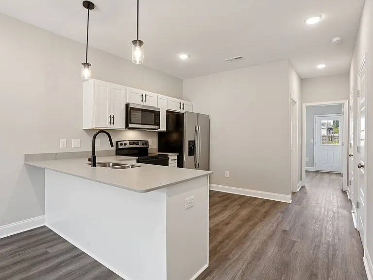 2815 Trenton Rd — Photo 43