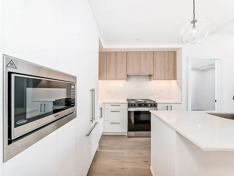 606 Broadcast Ave SW #8375 — Photo 4