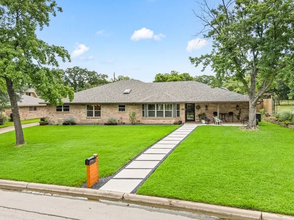 3721 Oakbriar Ln, Colleyville, TX 76034