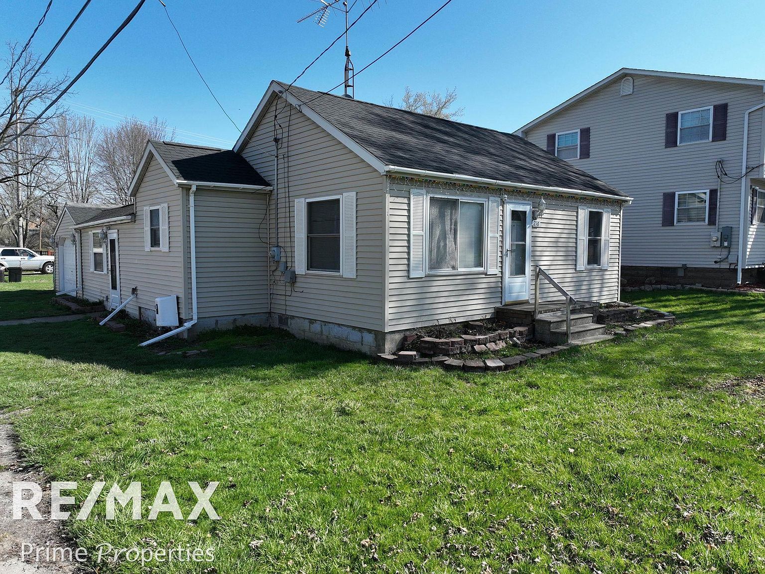 216 W Main St, Otisville, MI 48463 Zillow