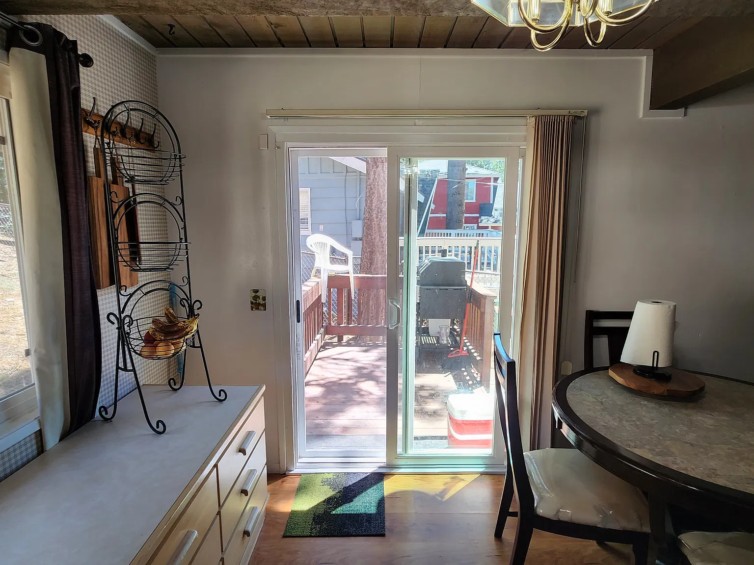821 Edgemoor Rd — Photo 2