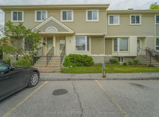 47 McDermot Ct #65, Ottawa, ON K2L3V5
