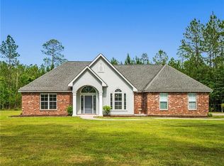 72240 Dogwood Rd, Abita Springs, LA 70420