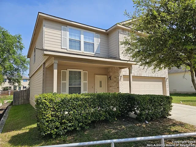 3 bed, 2.5 bath, 2288 sqft, $1,700 — Photo 3