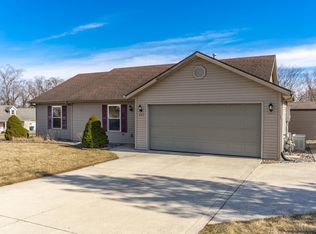 447 Lowry Way, Roanoke, IN