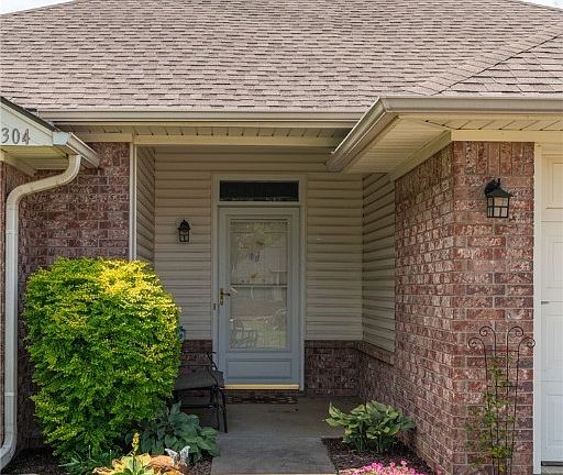 2nd image of 6304 Parkfront Dr