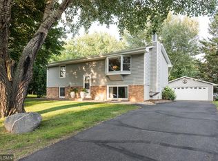 9720 Cottonwood Ln N, Maple Grove, MN 55369