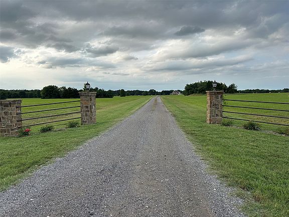 2nd image of 3086 County Road 4106