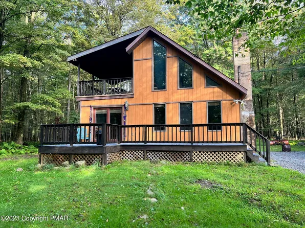 179 King Arthur Rd, Pocono Lake, PA 18347
