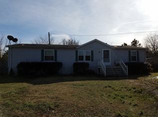 61 Fairground Rd, Ash Flat, AR 72513