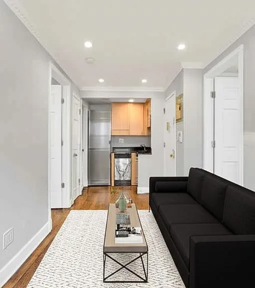 218 Avenue A #3FW — Photo 2