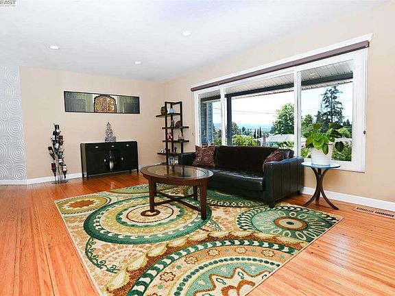 5th image of 4966 Elrod Dr