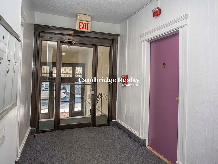 12 Elko St #3T — Photo 11