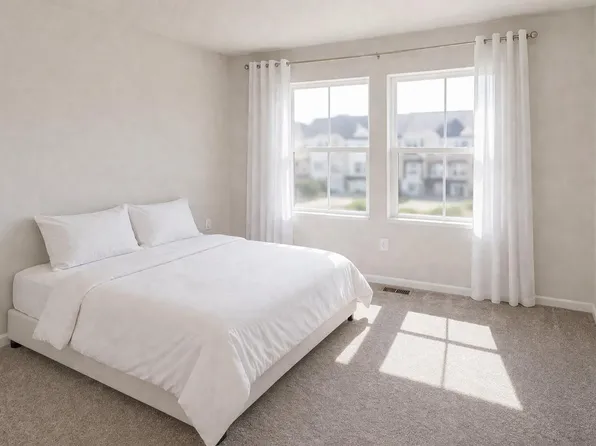 (undisclosed Address), White Plains, MD 20695