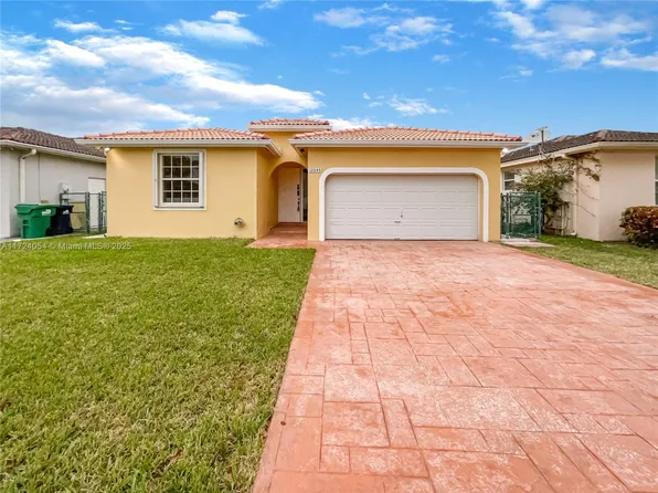 12045 SW 126th St, Miami, FL 33186