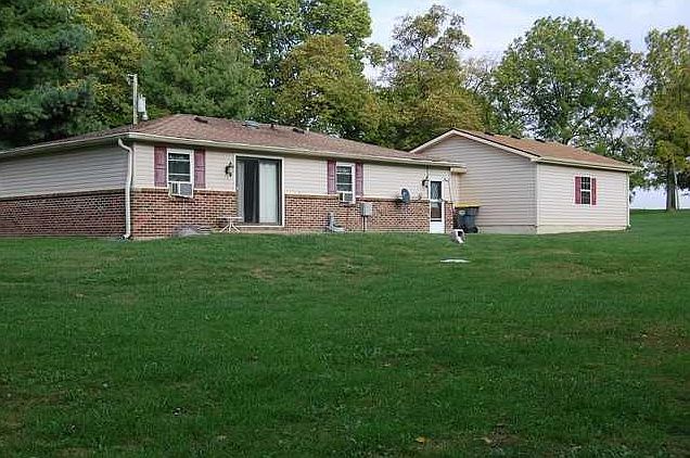 2nd image of 3037 Angle Rd
