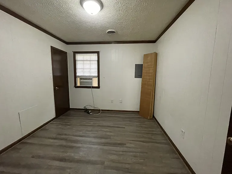 117 Oak Hill Dr #B — Photo 7