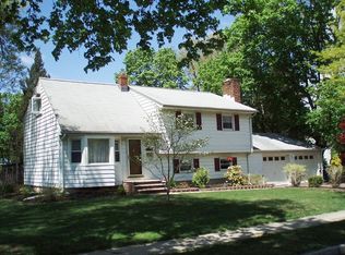 14 Hadler Dr, Somerset, NJ 08873