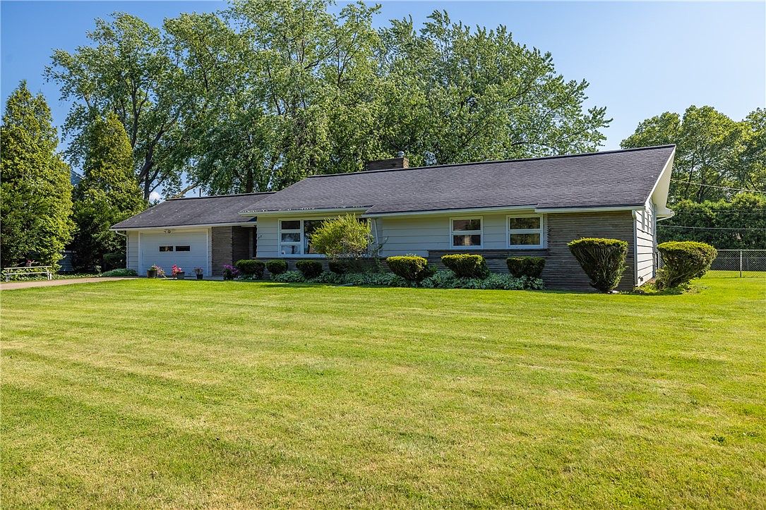 217 Edgemere Dr, Rochester, NY 14612 Zillow