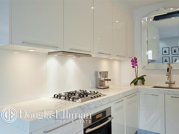 5th image of 368 W 23rd St APT 5F