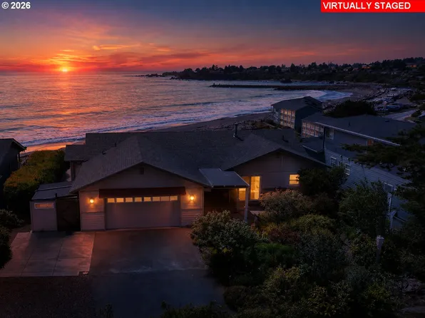 15954 Short Way, Brookings, OR 97415