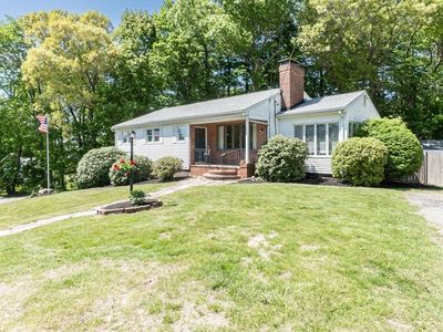 8 Merrit Ave, Groveland, MA, 01834
