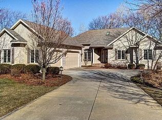 W9222 Forested Rd, Cambridge, WI 53523